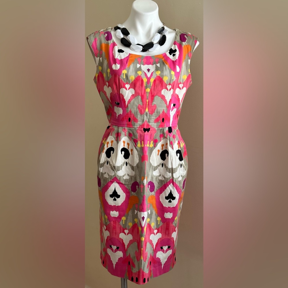 Maggy London Vibrant Pink and Gray Patterned Midi Dress